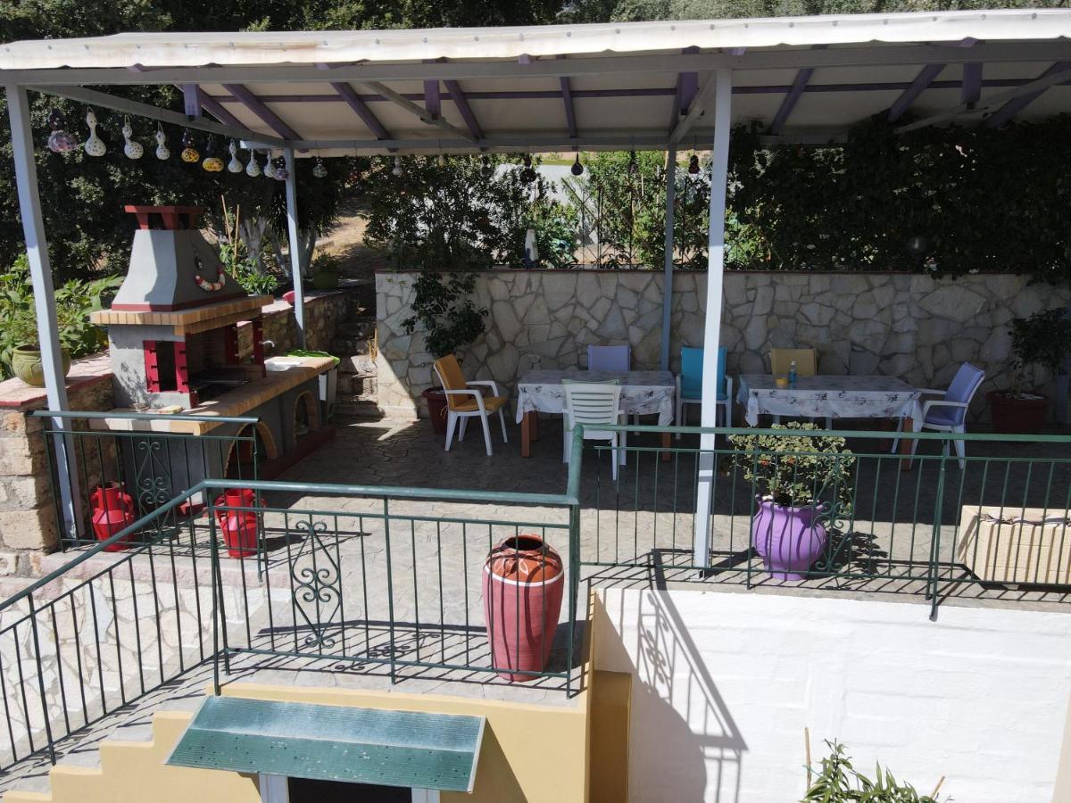 Apsedes Studios Trapezaki  Extérieur photo
